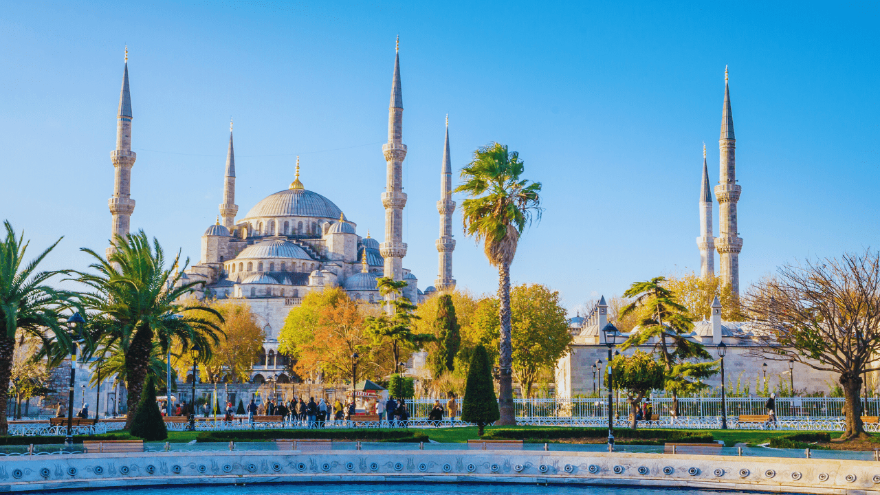 Cheap Flights to Istanbul